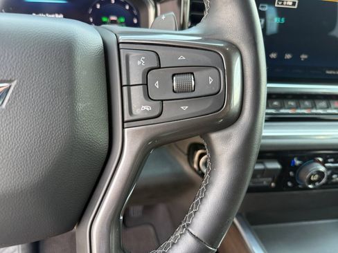 Used 2024 Chevrolet Silverado 1500 High Country w/ Z71 Off-Road Package AWD/4WD image 23