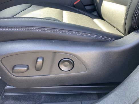 New 2026 Chevrolet Blazer EV LT image 10