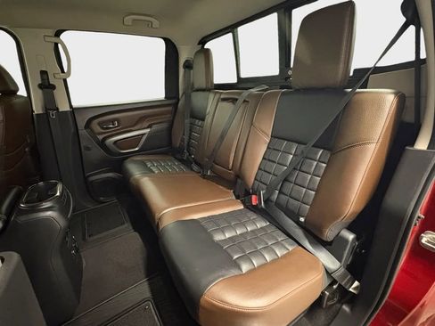 Used 2017 Nissan Titan Platinum Reserve image 15