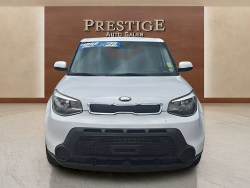 Used 2014 Kia Soul FWD image 12