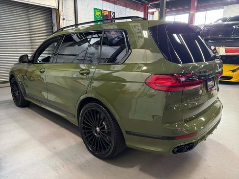 Used 2022 BMW ALPINA XB7 image 9