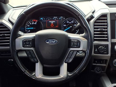 Certified 2020 Ford F250 Platinum w/ FX4 Off-Road Package image 20