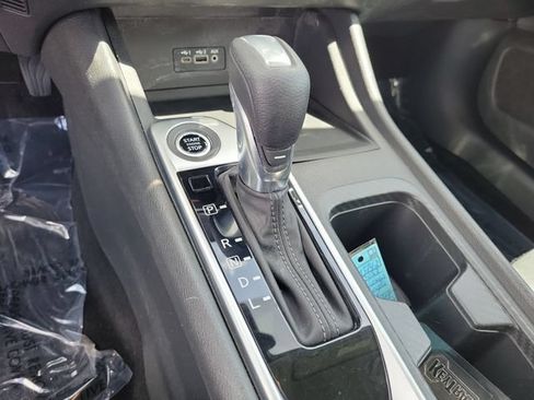 Used 2023 Nissan Sentra SV FWD image 31