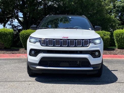 Used 2026 Jeep Compass Limited AWD/4WD image 13