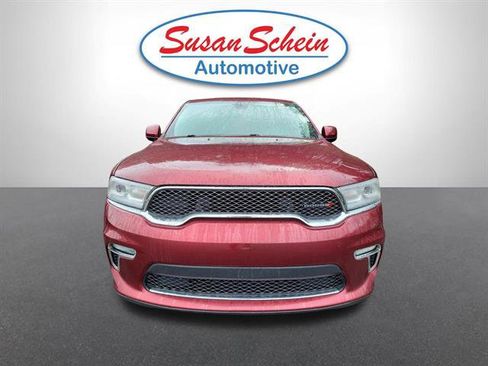 Used 2021 Dodge Durango SXT image 2