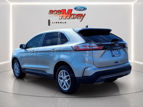 Used 2023 Ford Edge SEL w/ Convenience Package AWD/4WD image 8