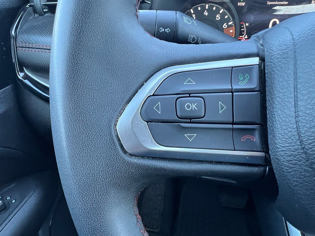 Used 2023 Jeep Compass Trailhawk AWD/4WD image 19
