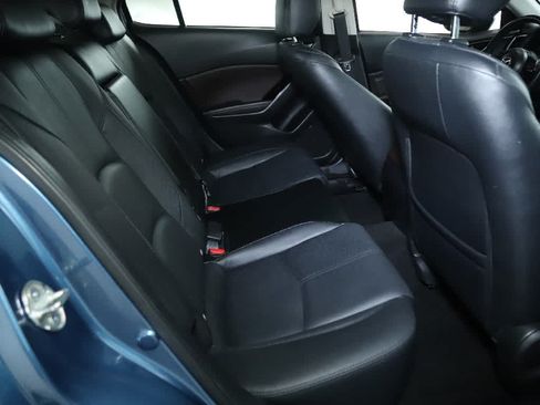Used 2018 MAZDA MAZDA3 Grand Touring FWD image 30