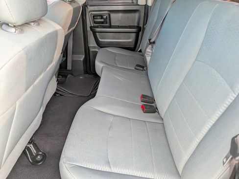 Used 2019 RAM 1500 Express image 18