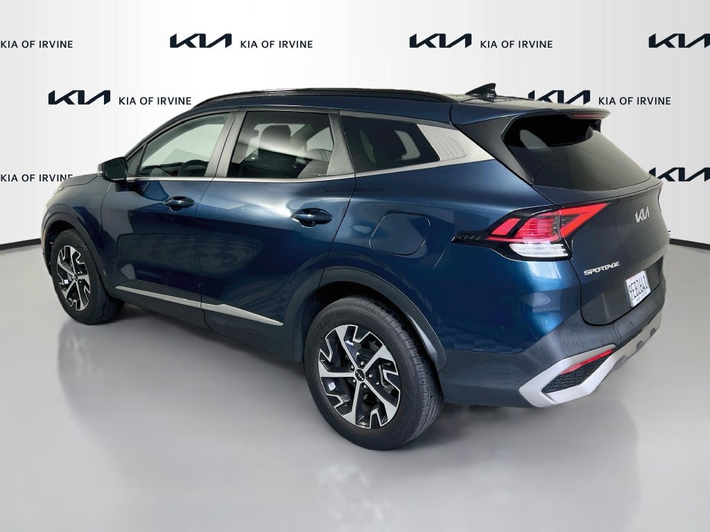 Certified 2023 Kia Sportage EX w/ EX Premium Package AWD/4WD image 6