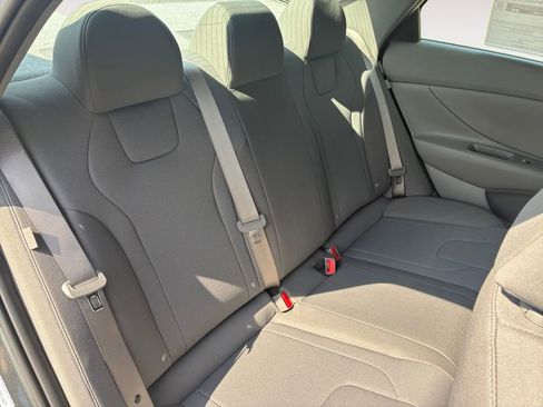 New 2026 Hyundai Elantra SE image 16
