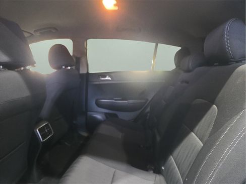Used 2019 Kia Sportage LX image 13