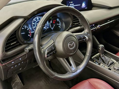 Used 2024 MAZDA MAZDA3 s image 18