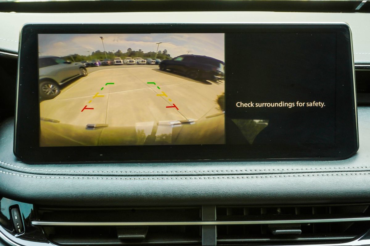 Used 2022 INFINITI QX60 Pure FWD image 25