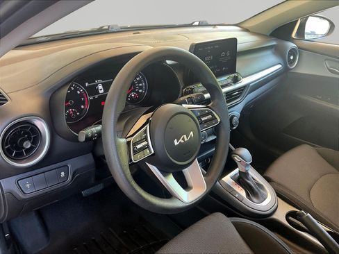 Used 2023 Kia Forte LXS FWD image 15