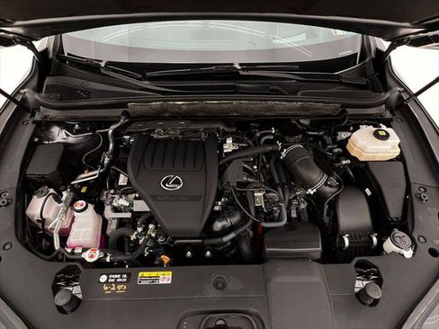 Certified 2023 Lexus RX 500h F Sport image 23