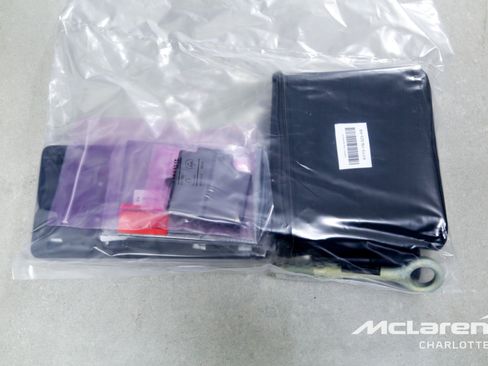 Used 2025 Aston Martin V8 Vantage Coupe image 23