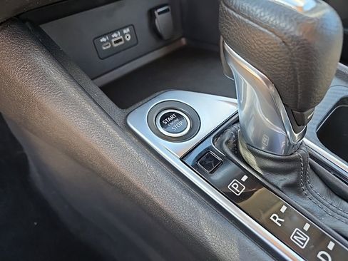 Used 2021 Nissan Sentra SV w/ Trunk Package image 24