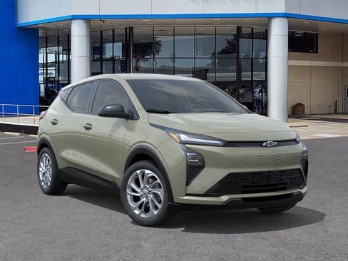 New 2027 Chevrolet Bolt LT image 7