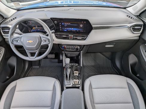 Certified 2026 Chevrolet TrailBlazer LT w/ Driver Confidence Package FWD image 14