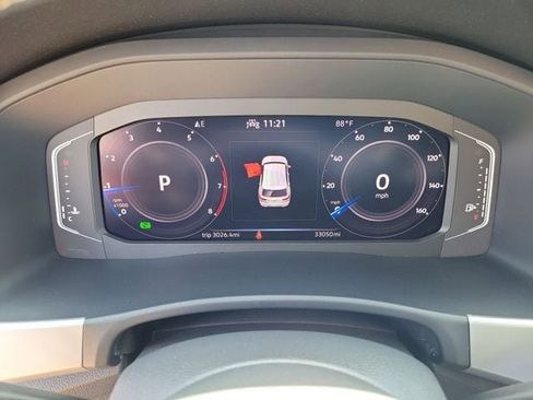 Used 2023 Volkswagen Atlas Cross Sport SE FWD image 23
