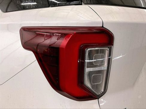 Used 2022 Ford Explorer ST w/ Equipment Group 401A AWD/4WD image 29