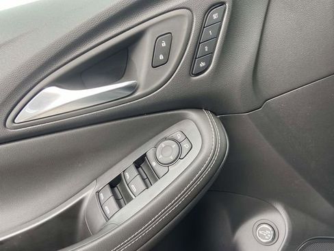 New 2026 Buick Encore GX Avenir w/ Avenir Technology Package image 12