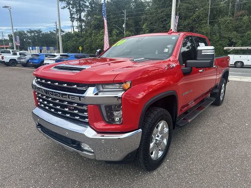 Used 2020 Chevrolet Silverado 2500 LTZ w/ LTZ Premium Package AWD/4WD image 12