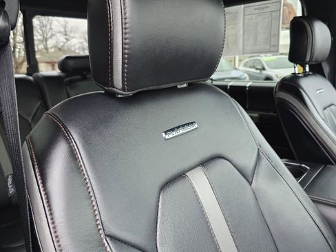 Used 2018 Ford F150 Platinum w/ Equipment Group 701A Luxury image 42