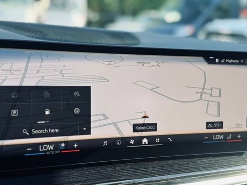 New 2026 BMW X7 xDrive40i w/ M Sport Package image 40