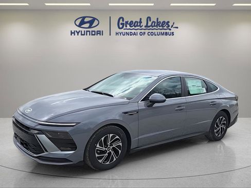 New 2026 Hyundai Sonata Blue FWD image 1