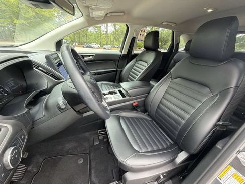 Used 2022 Ford Edge SEL AWD/4WD image 11