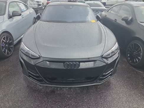 Used 2022 Audi e-tron GT Premium Plus AWD/4WD image 2