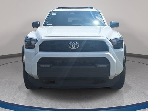 Used 2025 Toyota 4Runner TRD Off-Road Premium w/ Tow Technology Package AWD/4WD image 2