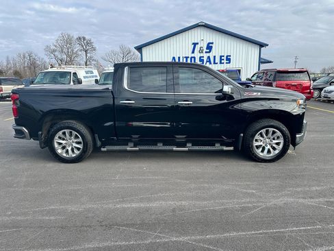 Used 2021 Chevrolet Silverado 1500 LTZ image 2