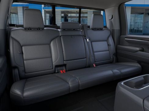 New 2026 Chevrolet Silverado 2500 LTZ w/ LTZ Premium Package AWD/4WD image 17