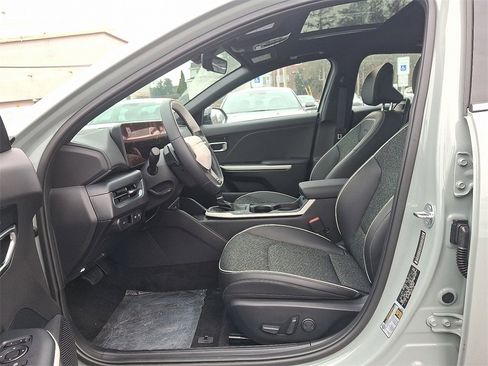 New 2025 Kia K4 GT-Line w/ GT-Line Sunroof Package image 9