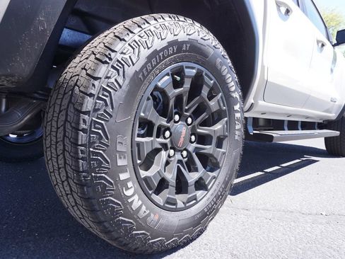 New 2026 GMC Canyon Elevation w/ Convenience Package RWD image 6