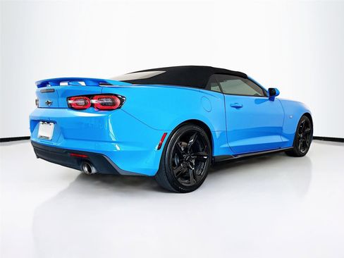 Used 2023 Chevrolet Camaro LT RWD image 19