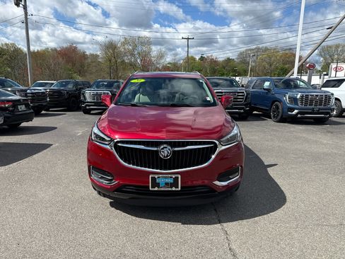 Used 2020 Buick Enclave Premium w/ Sun and Sites Package AWD/4WD image 8