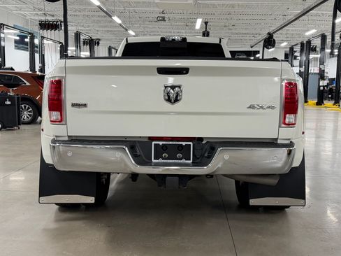 Used 2018 RAM 3500 Laramie AWD/4WD image 10