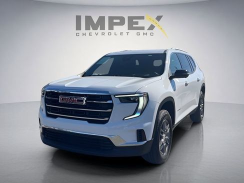 Used 2025 GMC Acadia Elevation FWD image 1