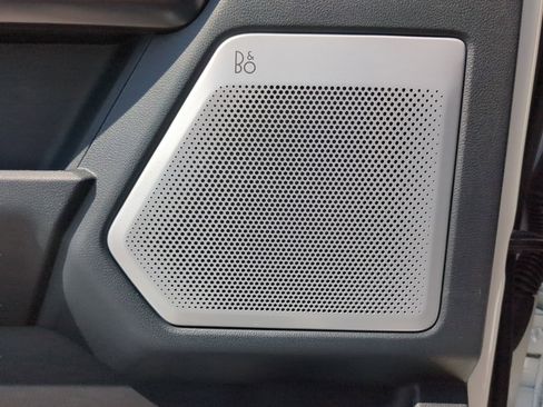 New 2025 Ford F150 Lariat w/ Equipment Group 502A High image 51