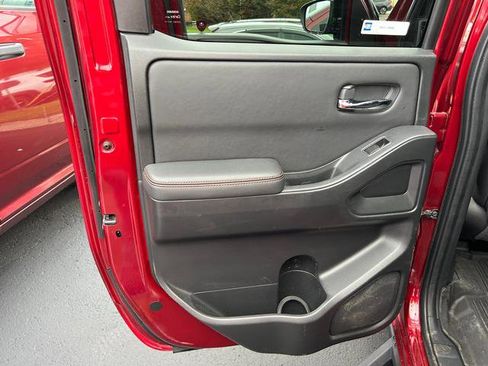 Used 2023 Nissan Frontier PRO-4X w/ Pro Convenience Package image 10