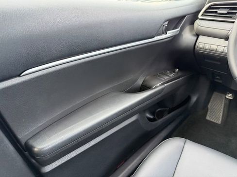 Certified 2023 Toyota Camry SE w/ Convenience Package image 31