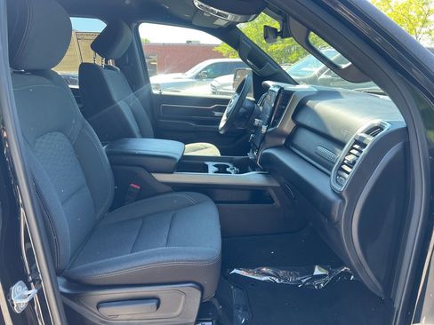 Used 2025 RAM 1500 Big Horn AWD/4WD image 22