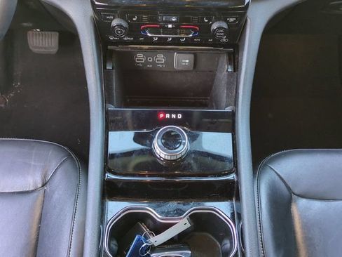 Used 2023 Jeep Grand Cherokee L Limited w/ Black Appearance Package RWD image 18
