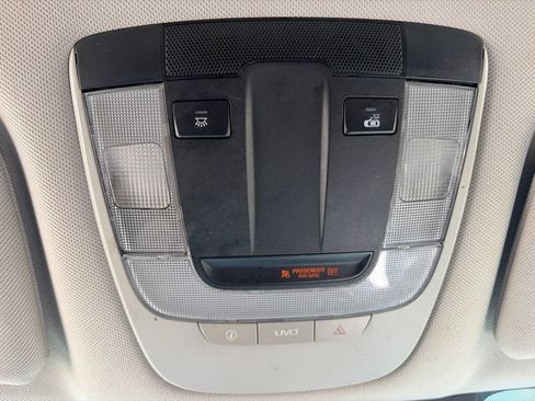 Used 2022 Kia Sorento S AWD/4WD image 21