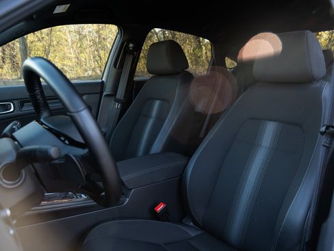 Certified 2025 Honda Civic Sport image 17