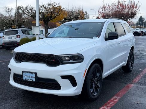 New 2026 Dodge Durango GT w/ Blacktop Package AWD/4WD image 4